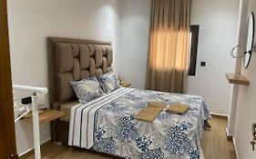 Appartement en m'diq centre ville près de la plage